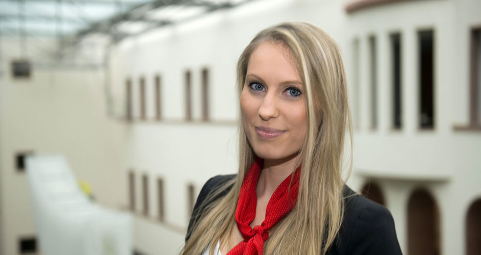 Christina Feißel, Privatkundenberaterin Baufinanzierung, Wiesbaden